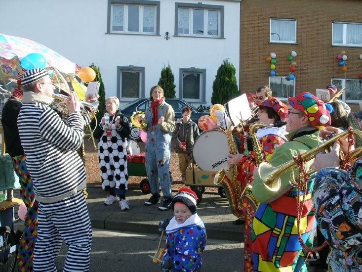 3.2.08 Umzuege Glk, Sueggerath, Prummern 099.jpg